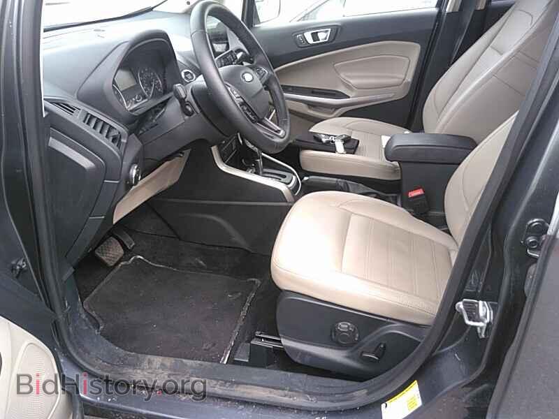 2019 Ford EcoSport - VIN: MAJ6S3KL7KC306911 - Фото 3
