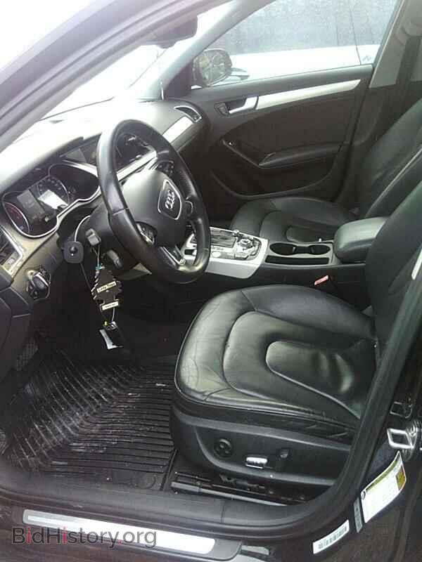 2013 Audi A4 - VIN: WAUEFAFL5DN049549 - Фото 3