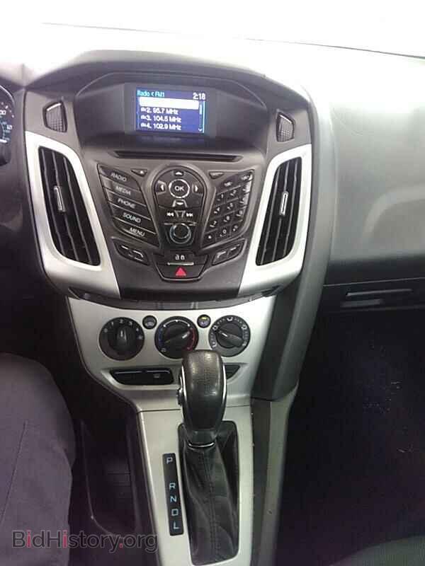 2013 Ford Focus - VIN: 1FADP3F26DL315130 - Фото 4