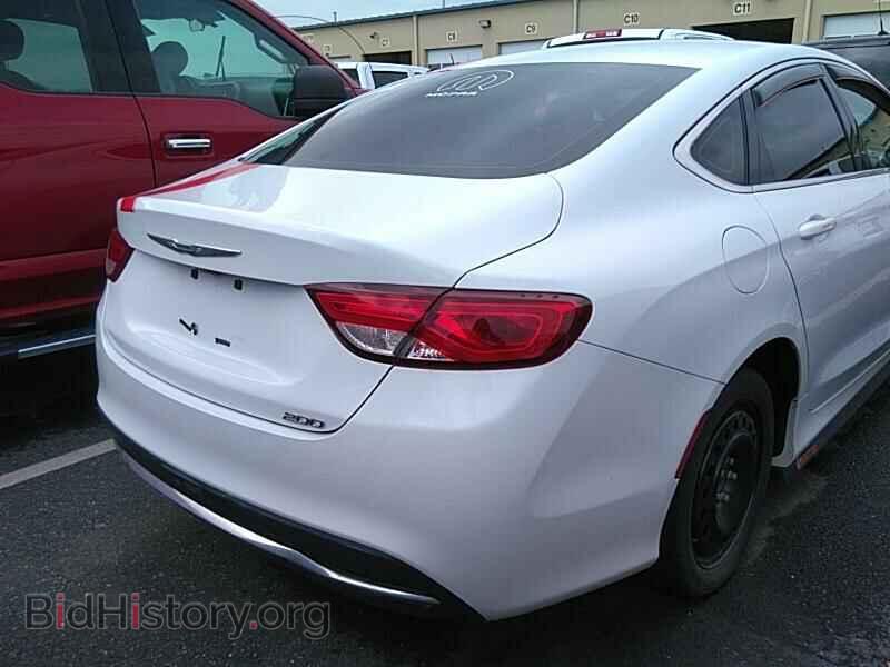 2016 Chrysler 200 - VIN: 1C3CCCAB9GN122623 - Фото 2