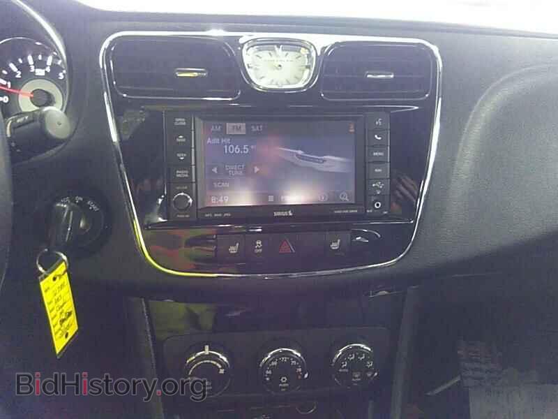2013 Chrysler 200 - VIN: 1C3CCBCG4DN727180 - Фото 4