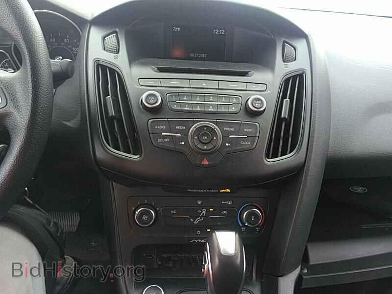 2015 Ford Focus - VIN: 1FADP3F28FL294347 - Фото 4