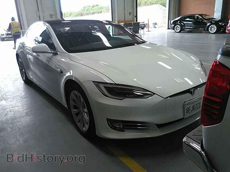 2018 Tesla Model S - VIN: 5YJSA1E22JF281050 - Photo 9