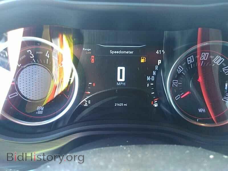 2018 Dodge Challenger - VIN: 2C3CDZAG4JH116353 - Фото 5