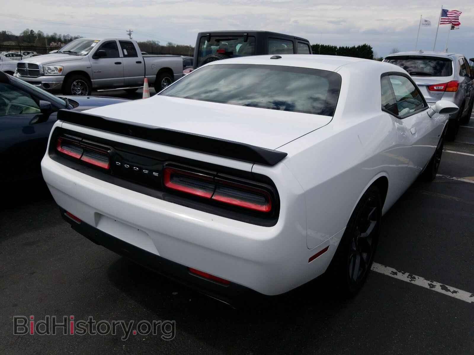 2019 Dodge Challenger - VIN: 2C3CDZBT2KH512150 - Фото 2