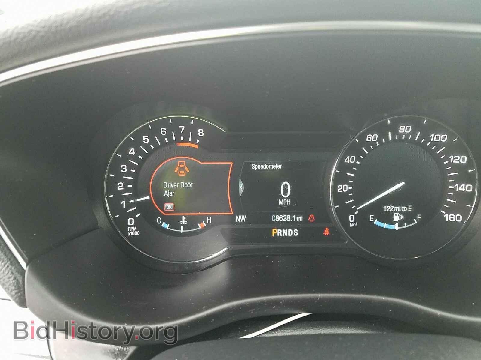2019 Lincoln MKC - VIN: 5LMCJ2D95KUL09742 - Photo 5