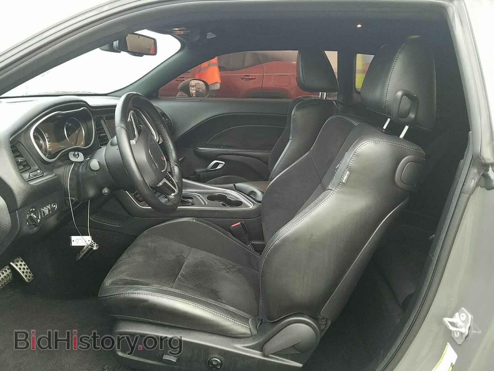 2018 Dodge Challenger - VIN: 2C3CDZFJ4JH132623 - Фото 3