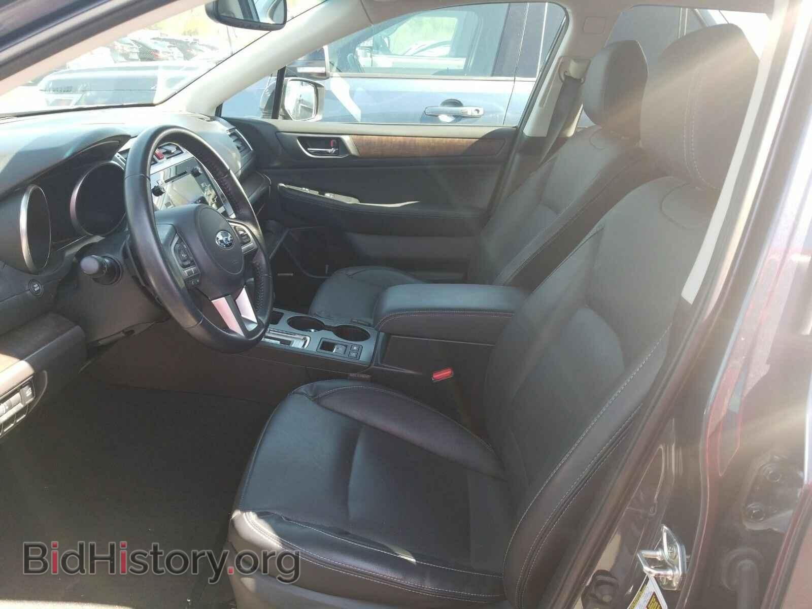 2017 Subaru Outback - VIN: 4S4BSAKC6H3362212 - Фото 3