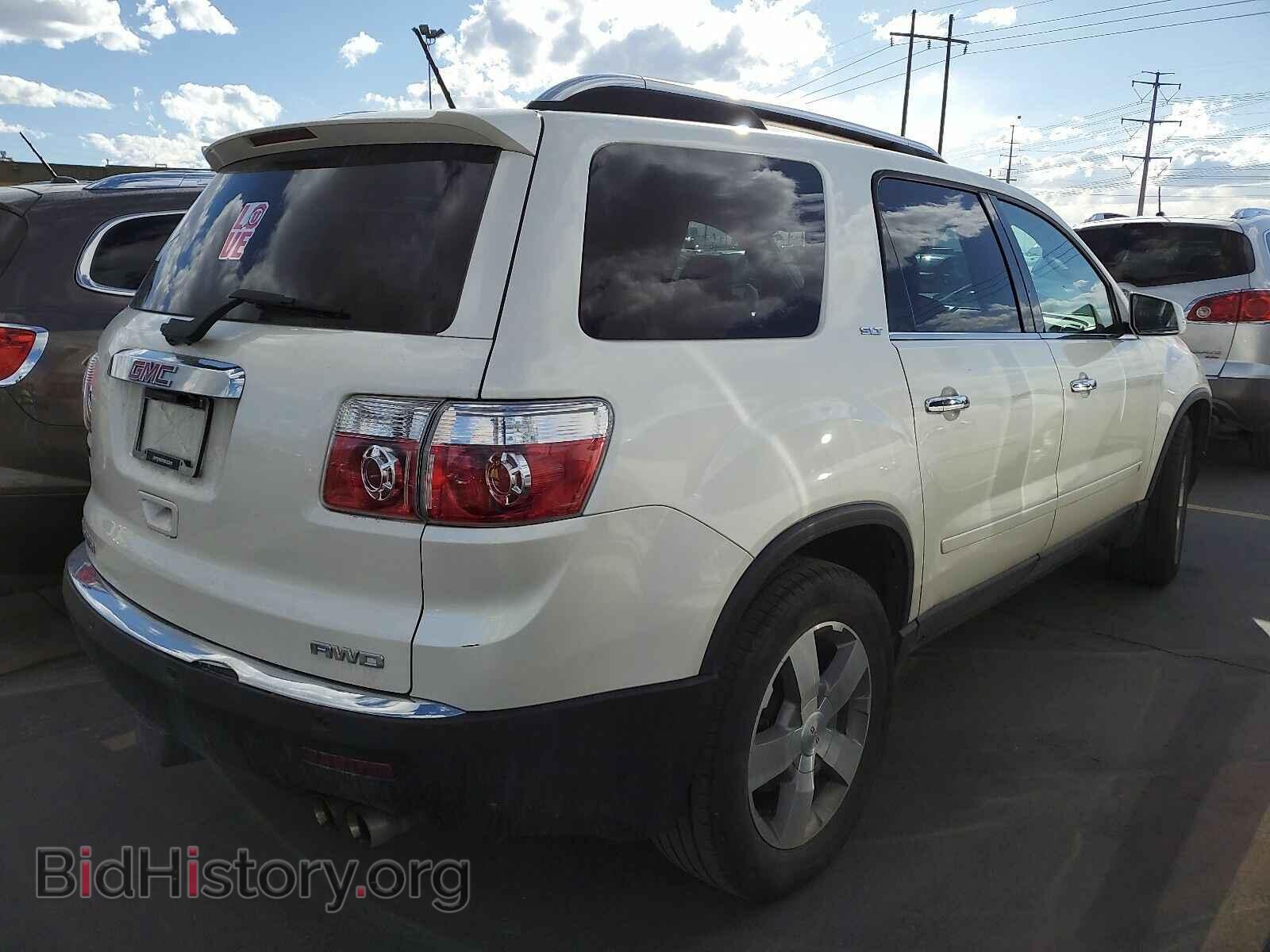 2009 GMC Acadia - VIN: 1GKEV33D79J121305 - Фото 2