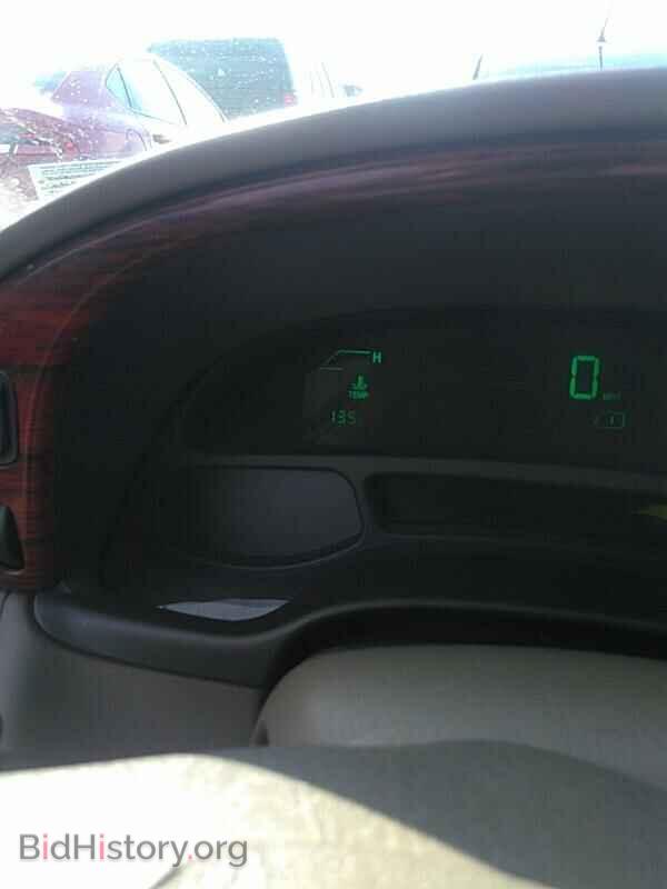 2004 Cadillac DeVille - VIN: 1G6KD54Y84U110175 - Фото 5