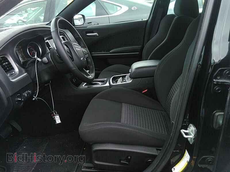 2019 Dodge Charger - VIN: 2C3CDXHG3KH597174 - Фото 3