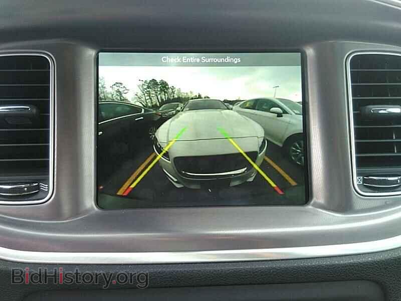 2019 Dodge Charger - VIN: 2C3CDXHG3KH597174 - Фото 9