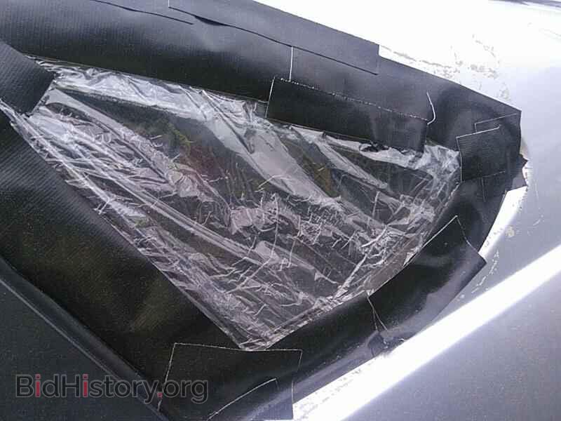 2011 Ford Focus - VIN: 1FAHP3GN0BW121828 - Фото 8