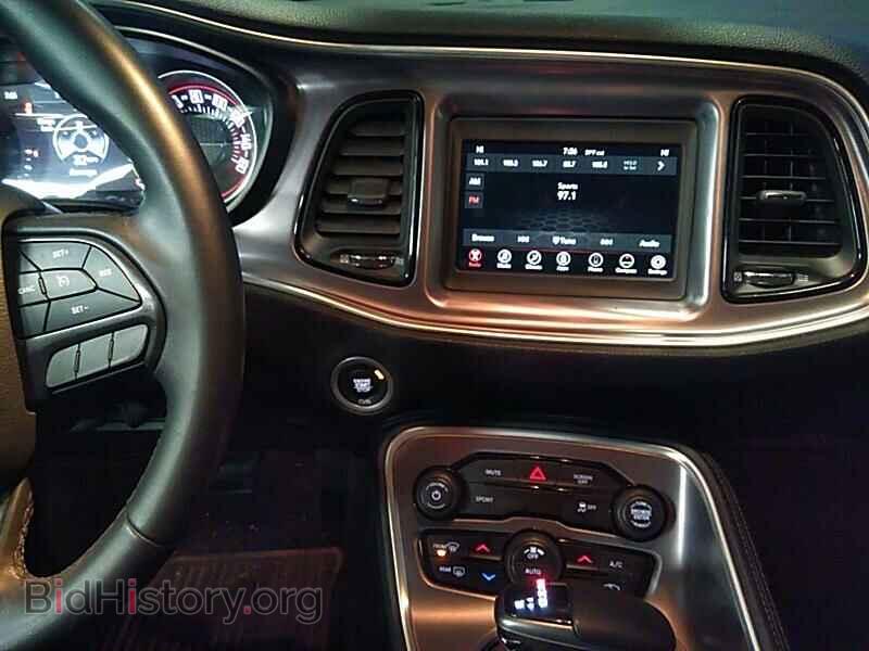 2019 Dodge Challenger - VIN: 2C3CDZAG2KH534640 - Фото 4