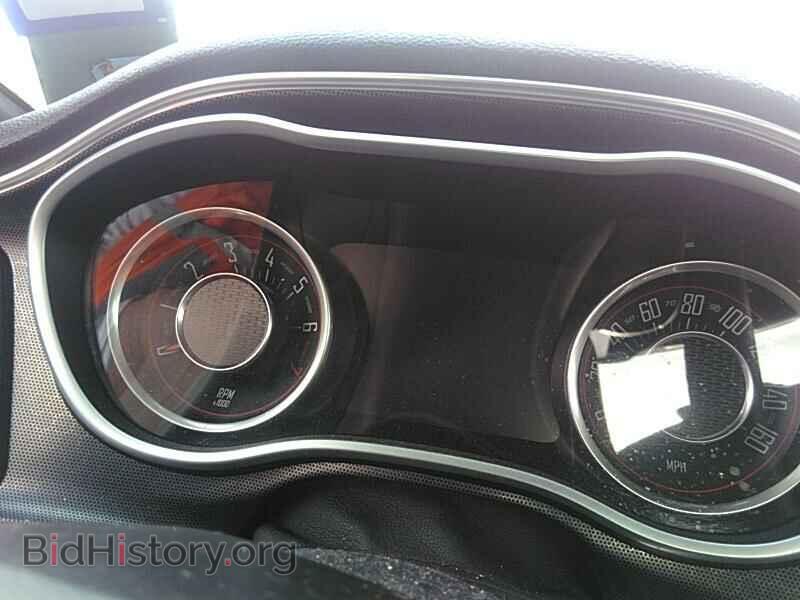 2015 Dodge Challenger - VIN: 2C3CDZBG0FH724165 - Photo 5