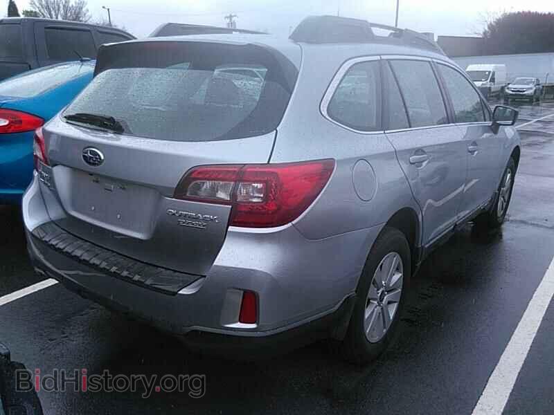 2017 Subaru Outback - VIN: 4S4BSAAC3H3393709 - Фото 2