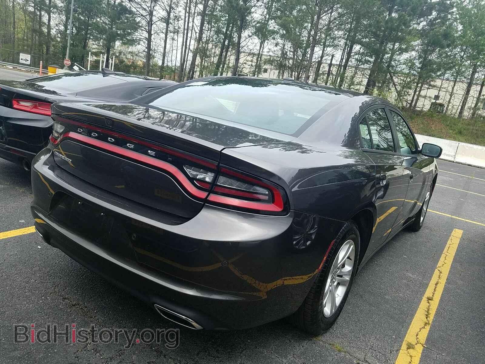 2019 Dodge Charger - VIN: 2C3CDXBG3KH643739 - Фото 2