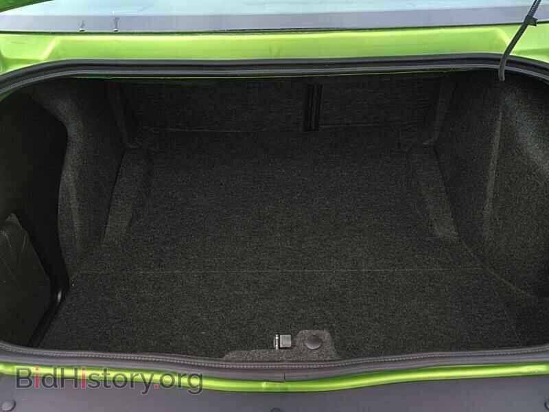 2011 Dodge Challenger - VIN: 2B3CJ7DJ7BH601329 - Photo 7