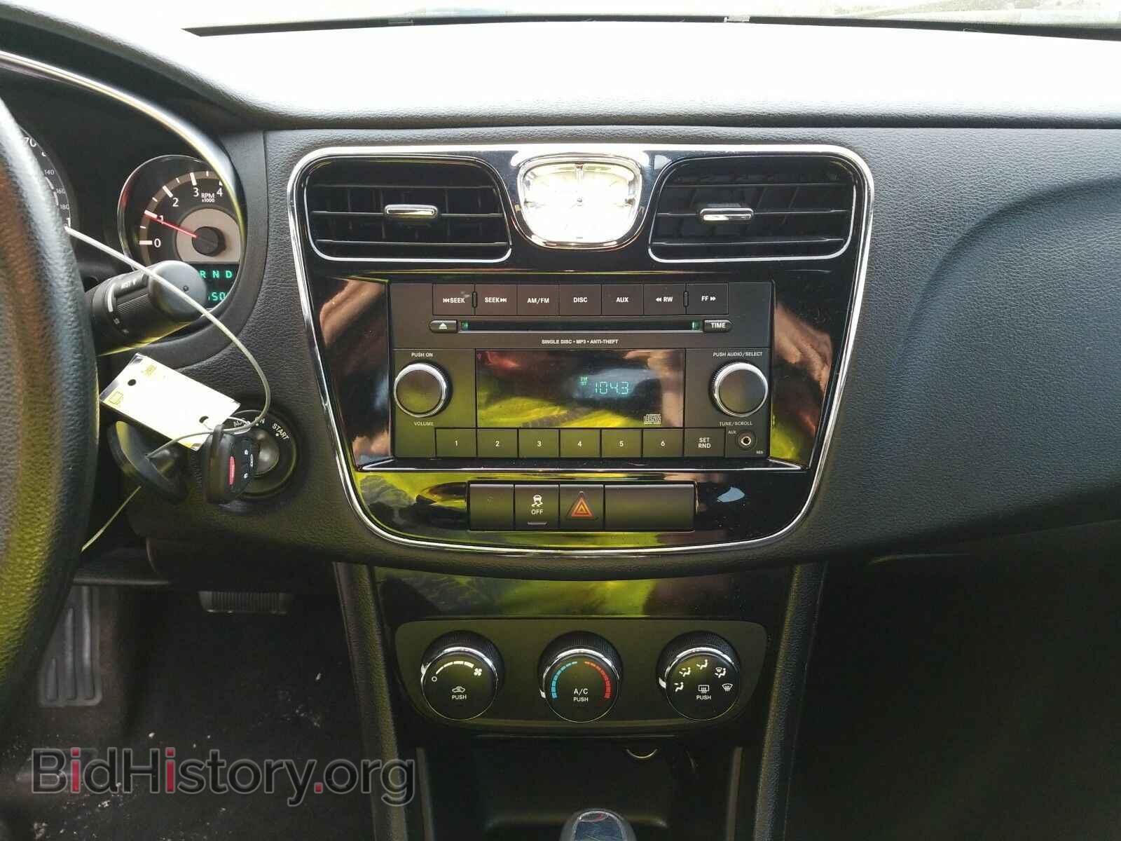 2014 Chrysler 200 - VIN: 1C3CCBAB4EN230980 - Фото 11