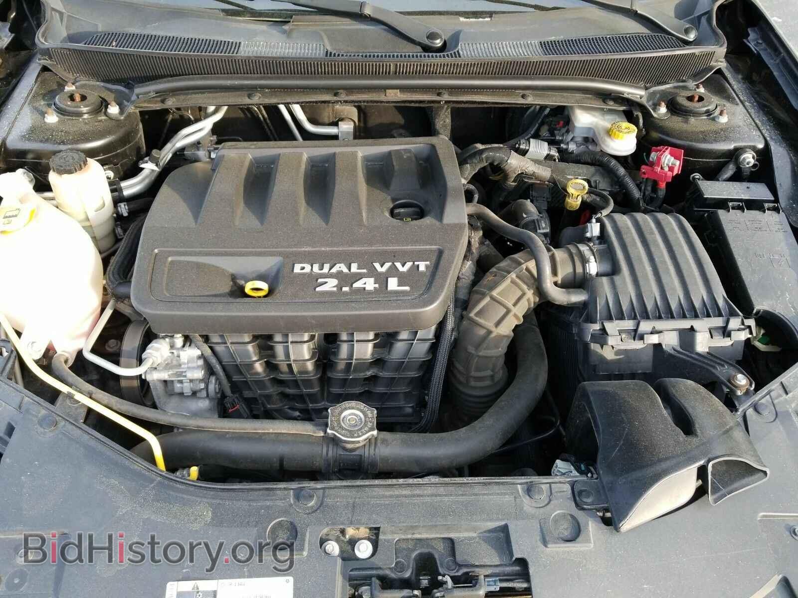 2014 Chrysler 200 - VIN: 1C3CCBAB4EN230980 - Фото 15