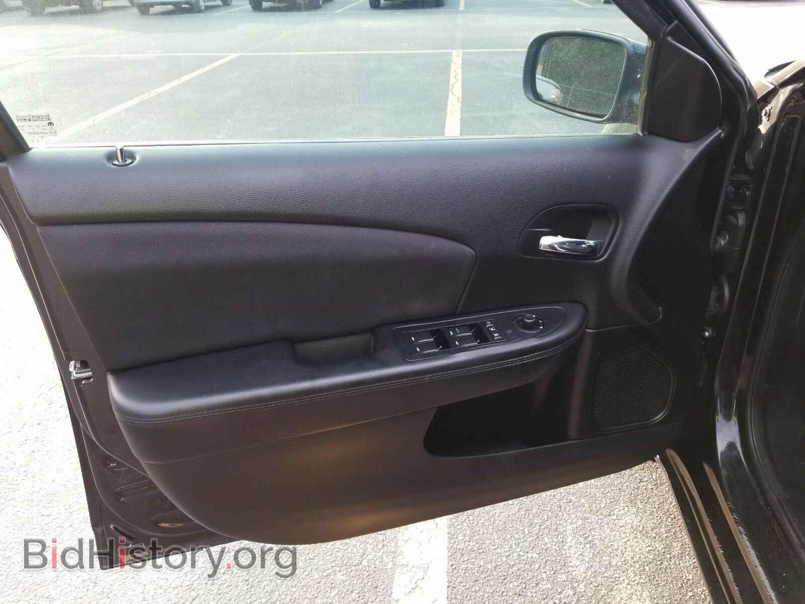 2014 Chrysler 200 - VIN: 1C3CCBAB4EN230980 - Фото 9