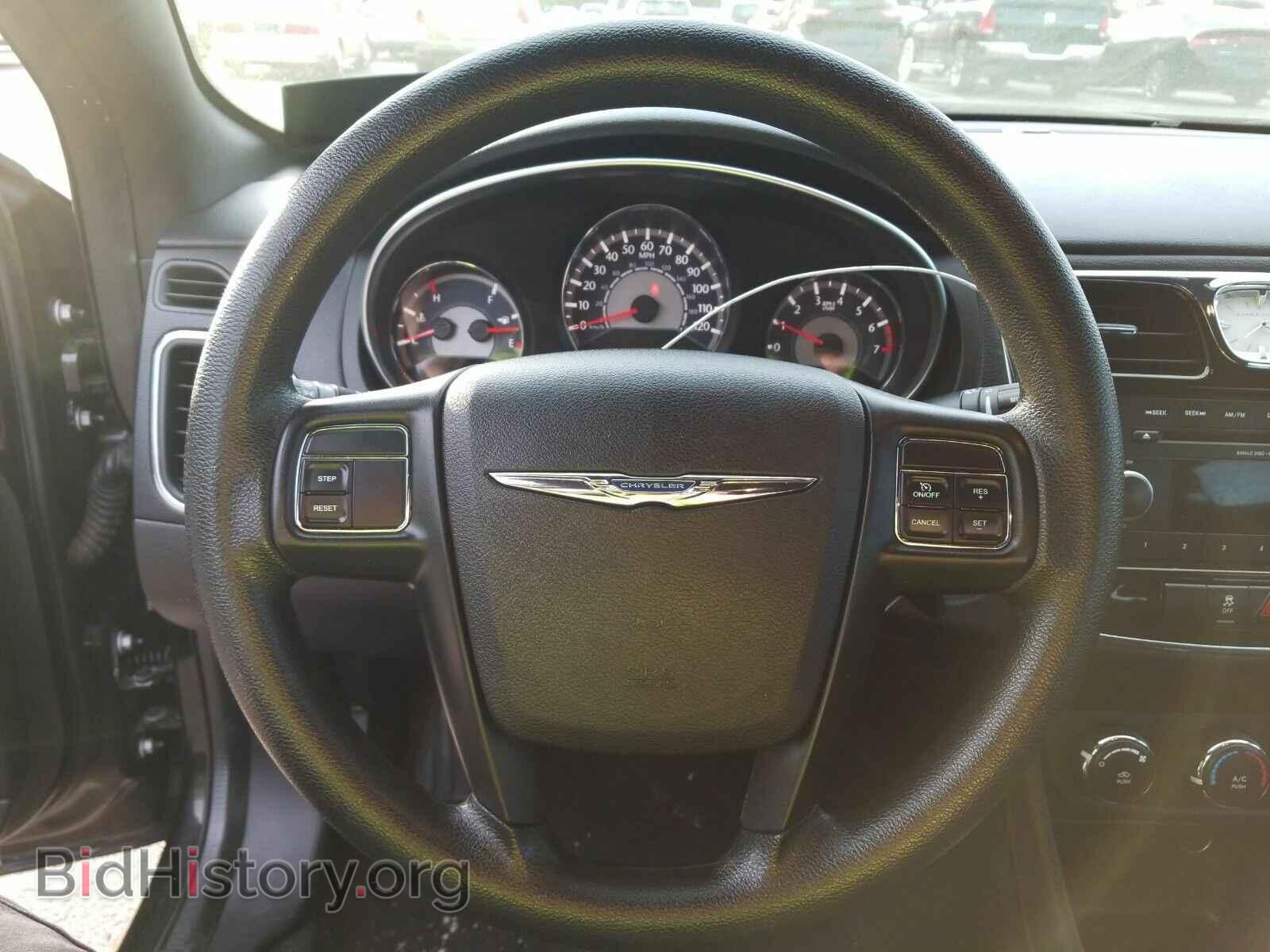 2014 Chrysler 200 - VIN: 1C3CCBAB4EN230980 - Фото 10