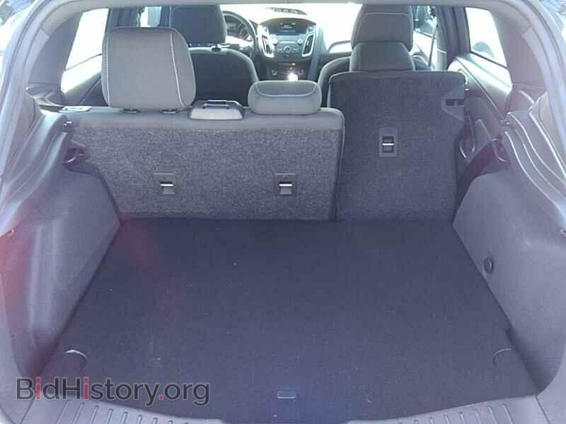 2016 Ford Focus - VIN: 1FADP3L92GL210980 - Photo 7