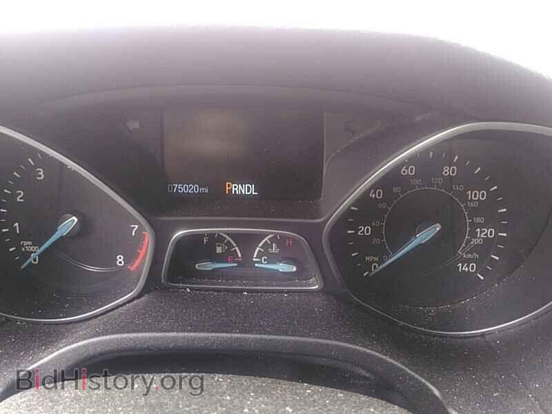 2016 Ford Focus - VIN: 1FADP3F2XGL226620 - Photo 5