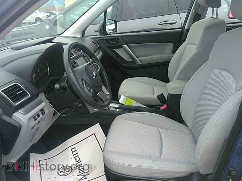 2017 Subaru Forester - VIN: JF2SJAAC6HH560656 - Фото 3