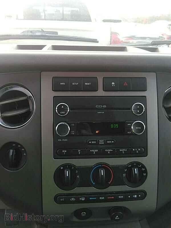 2008 Ford Expedition EL - VIN: 1FMFK16568LA00149 - Фото 4