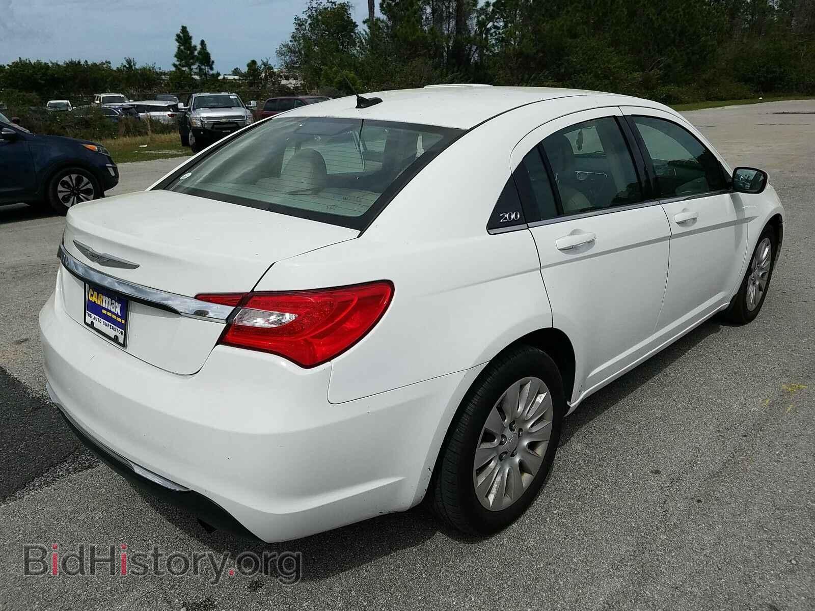 2012 Chrysler 200 - VIN: 1C3CCBAB6CN222845 - Photo 2