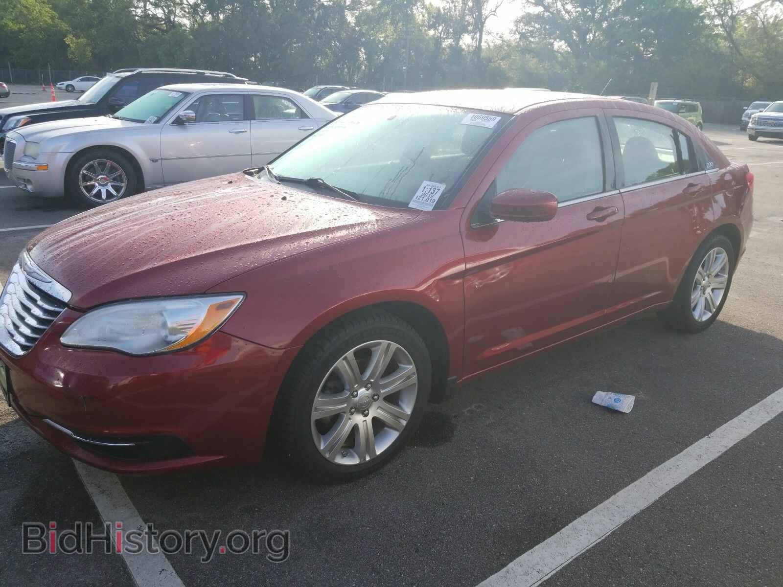 Фотография 1C3CCBBB0CN241602 - Chrysler 200 2012