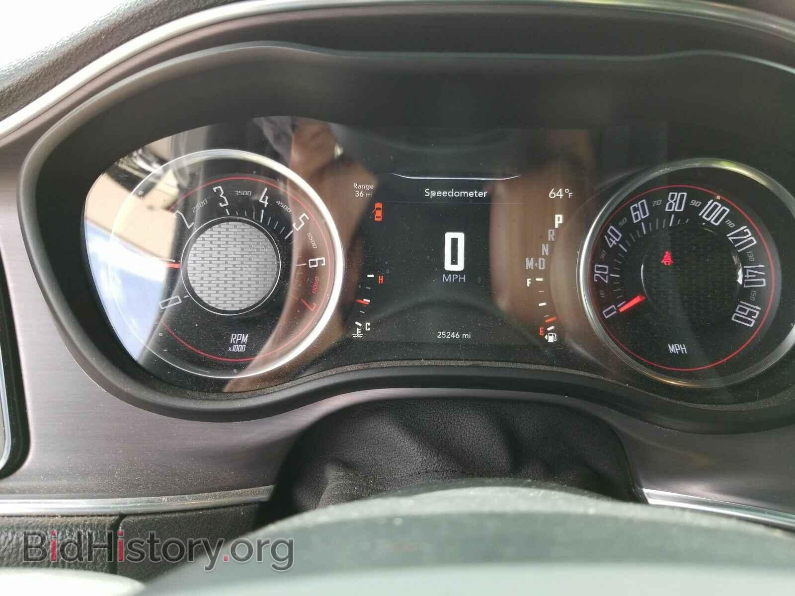2017 Dodge Challenger - VIN: 2C3CDZAG2HH629174 - Фото 5