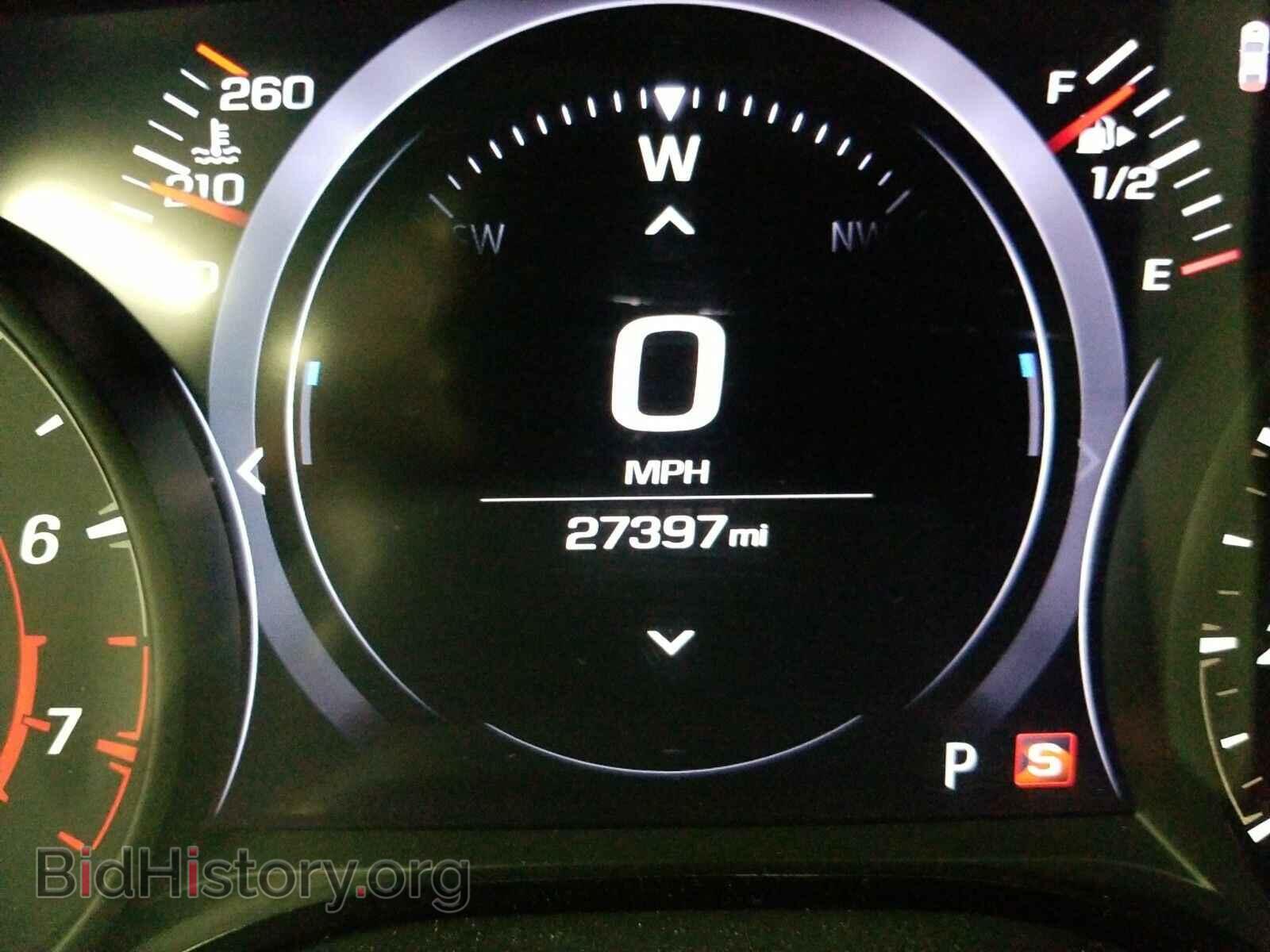 2019 Chevrolet Camaro - VIN: 1G1FH3D70K0148690 - Фото 5