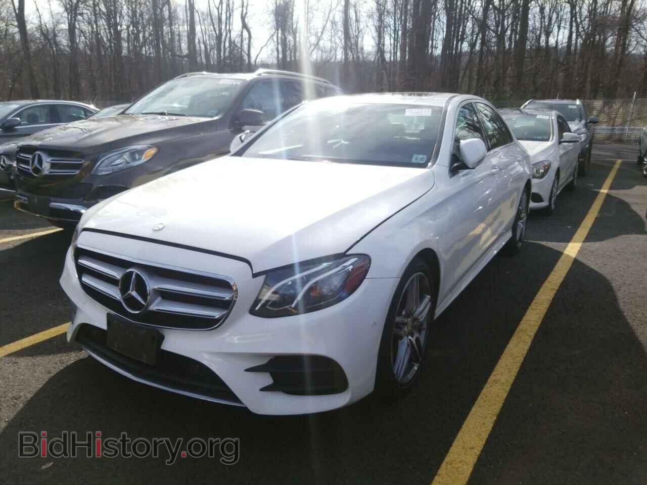 Photo WDDZF4KB2HA030446 - Mercedes-Benz E-Class 2017