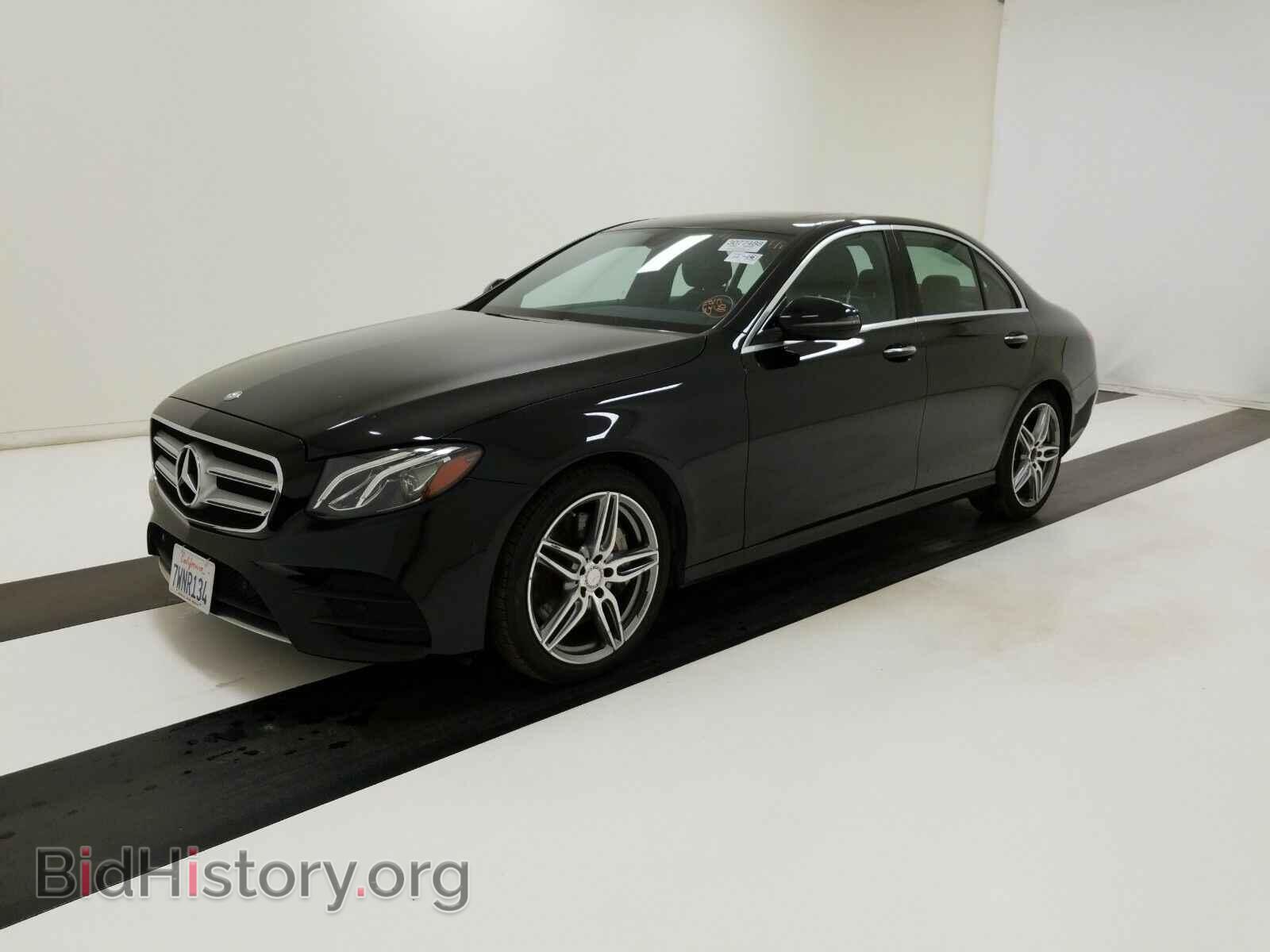 Photo WDDZF4JB7HA032131 - Mercedes-Benz E-Class 2017