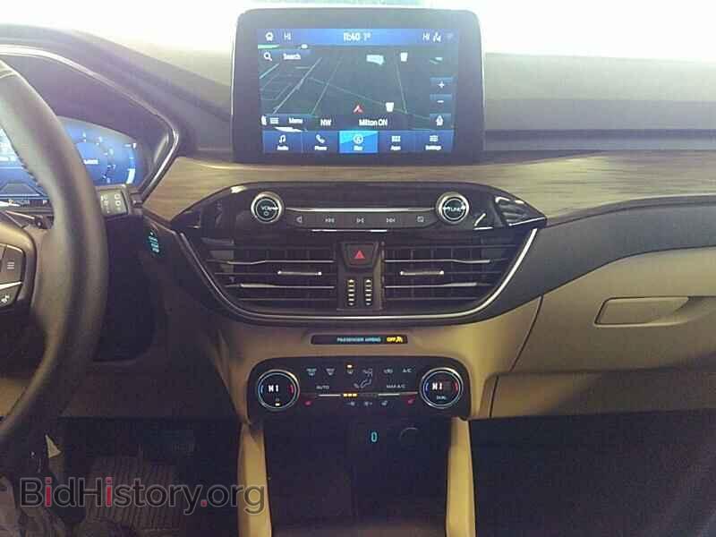 2020 Ford Escape - VIN: 1FMCU9J92LUA00500 - Photo 4