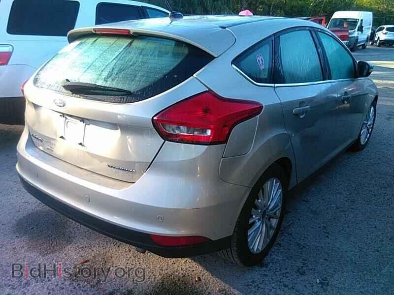 2017 Ford Focus - VIN: 1FADP3N28HL320501 - Фото 2