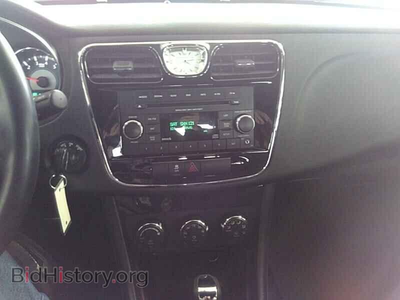2013 Chrysler 200 - VIN: 1C3CCBBB3DN667155 - Фото 4