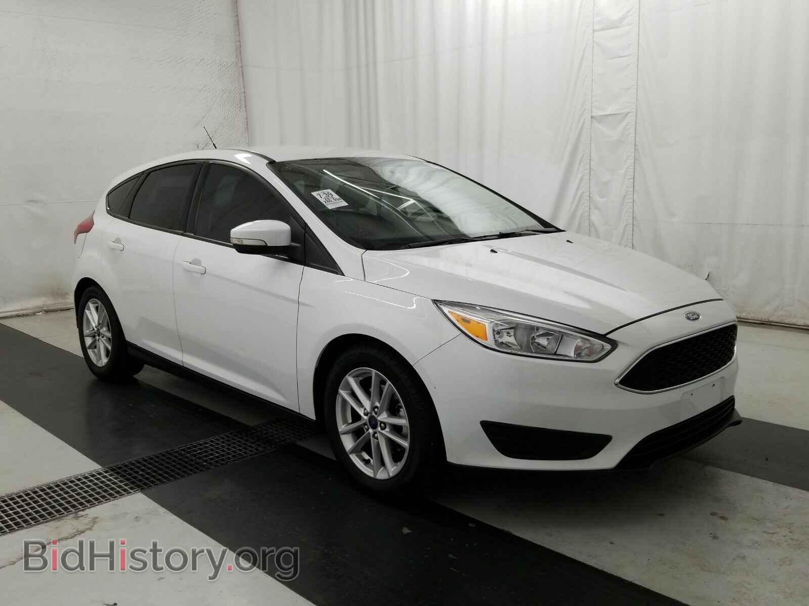 2016 Ford Focus - VIN: 1FADP3K25GL405783 - Photo 3