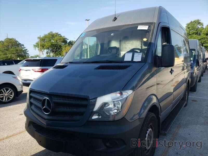 Фотография WD3PE7CD8JP630682 - Mercedes-Benz Sprinter Cargo Van 2018