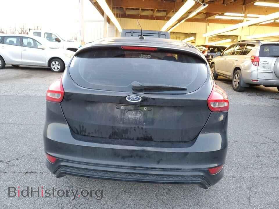 2016 Ford Focus - VIN: 1FADP3K27GL334988 - Photo 7