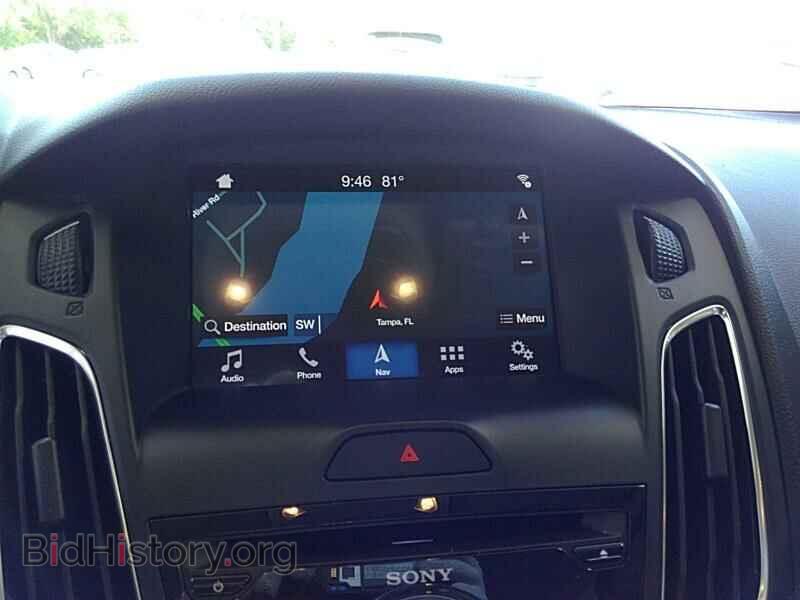 2017 Ford Focus - VIN: 1FADP3H2XHL294365 - Фото 4