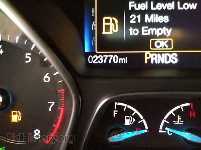 2017 Ford Focus - VIN: 1FADP3H2XHL294365 - Фото 5