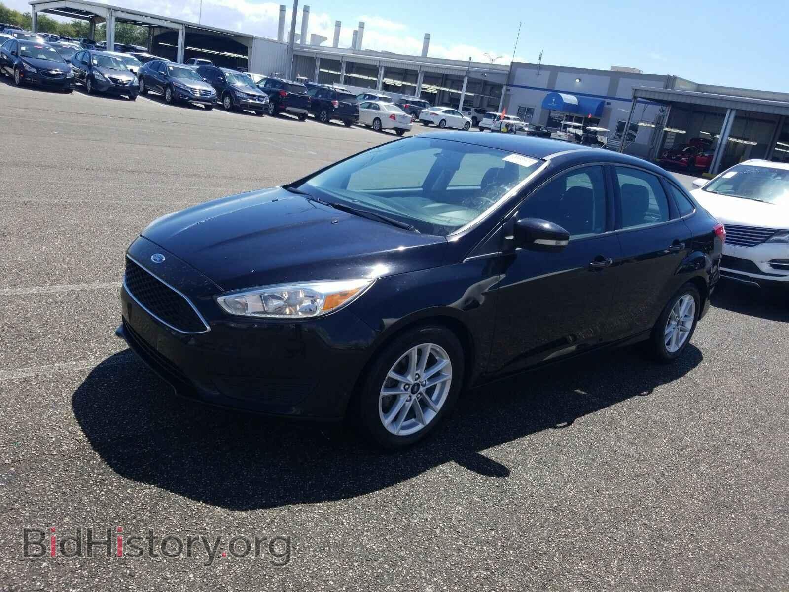 Фотография 1FADP3F22HL223986 - Ford Focus 2017