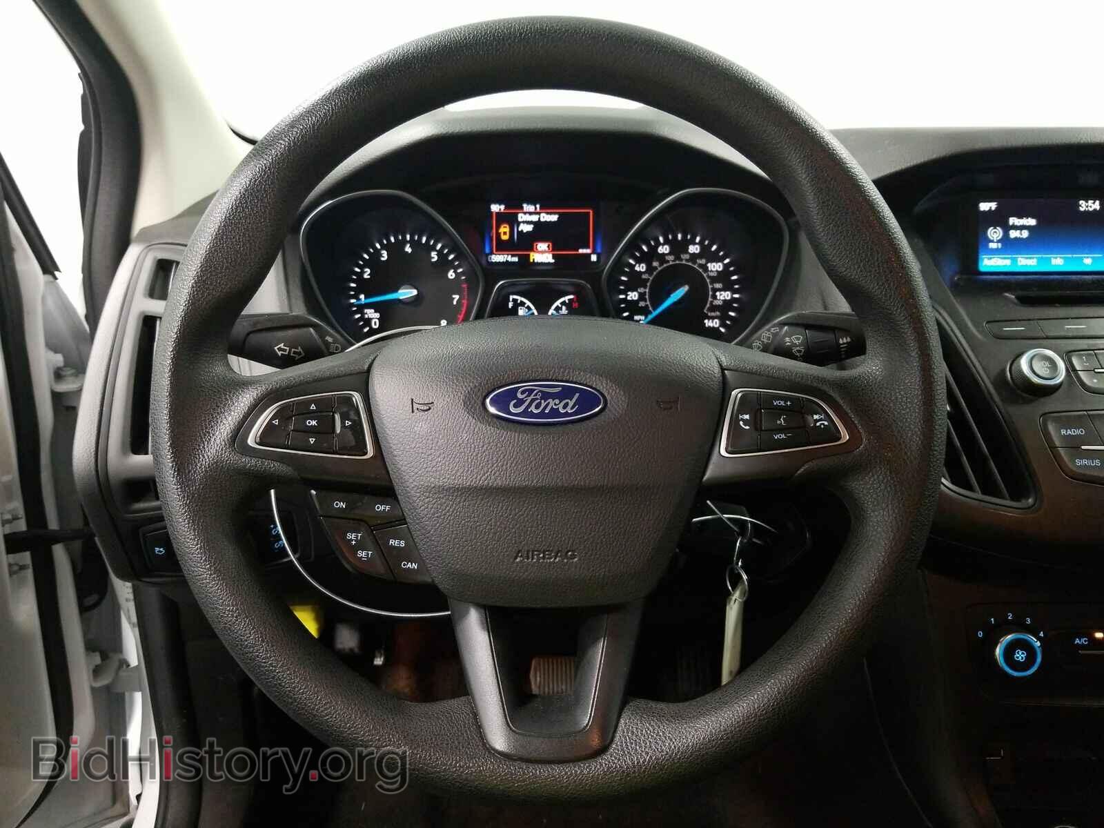 2017 Ford Focus - VIN: 1FADP3K20HL278202 - Фото 10