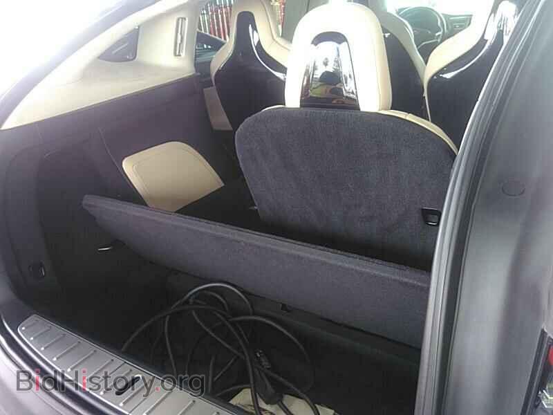 2016 Tesla Model X - VIN: 5YJXCBE47GF000683 - Photo 7