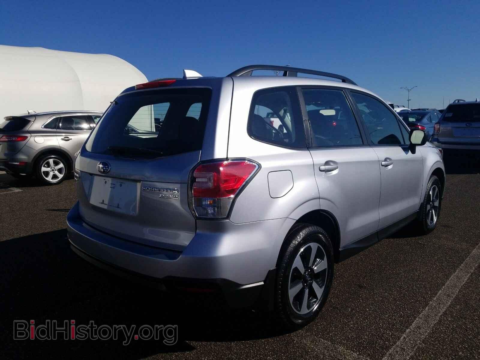 2017 Subaru Forester - VIN: JF2SJABC7HH507995 - Фото 2
