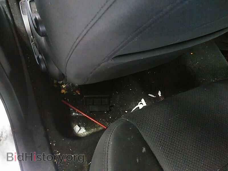 2014 Chrysler 200 - VIN: 1C3CCBAB0EN207437 - Фото 26