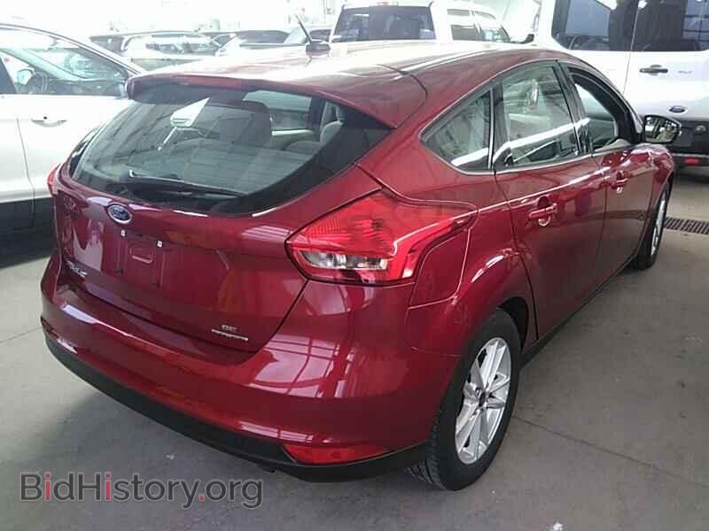 2016 Ford Focus - VIN: 1FADP3K29GL394142 - Фото 2